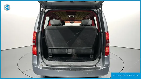 HYUNDAI STAREX 12-SEATER WAGON