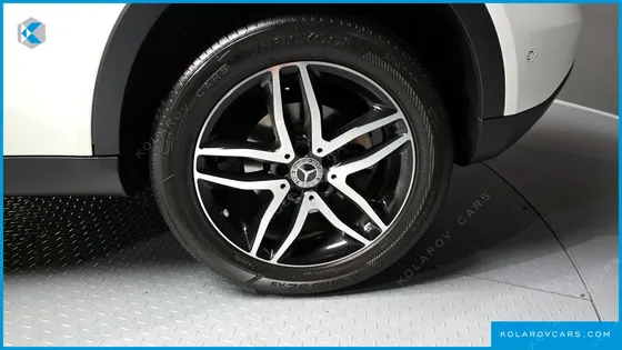 MERCEDES GLA-CLASS GLA220