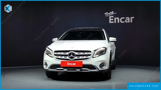 MERCEDES GLA-CLASS GLA220 PREMIUM