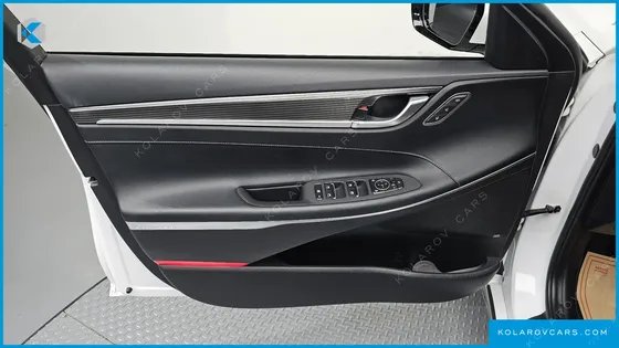 HYUNDAI GRANDEUR EXCLUSIVE