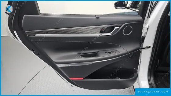HYUNDAI GRANDEUR EXCLUSIVE