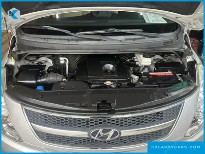 HYUNDAI STAREX 11-SEATER WAGON HVX