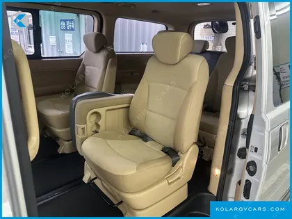 HYUNDAI STAREX 11-SEATER WAGON HVX