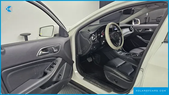 MERCEDES GLA-CLASS GLA220