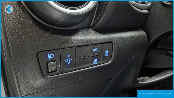 HYUNDAI KONA MODREN