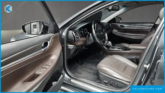HYUNDAI GRANDEUR EXCLUSIVE
