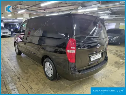 HYUNDAI STAREX 12-SEATER WAGON