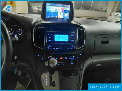 HYUNDAI STAREX 12-SEATER WAGON