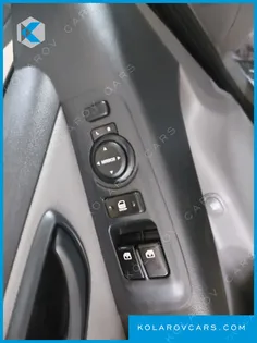 HYUNDAI STAREX 12-SEATER WAGON
