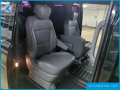 HYUNDAI STAREX 12-SEATER WAGON