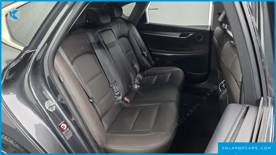 HYUNDAI GRANDEUR EXCLUSIVE