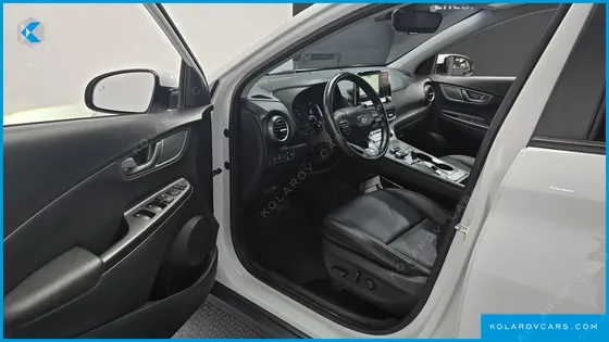 HYUNDAI KONA PREMIUM