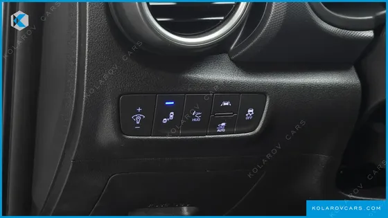 HYUNDAI KONA PREMIUM