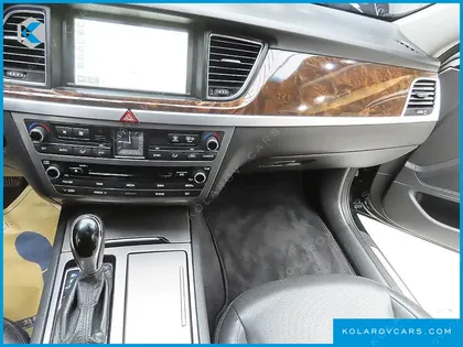 HYUNDAI GENESIS G330 MODERN AWD