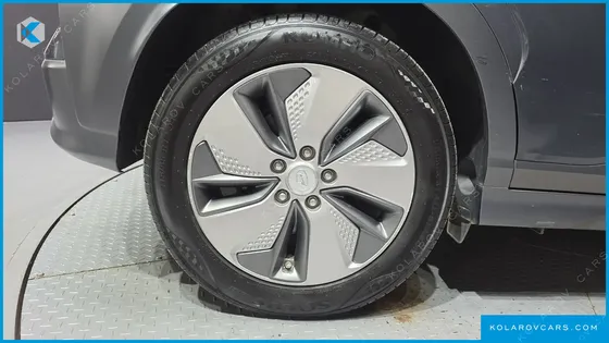 HYUNDAI KONA MODREN