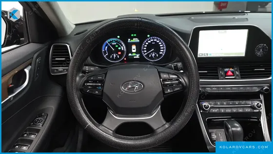 HYUNDAI GRANDEUR EXCLUSIVE