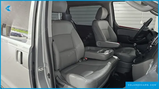 HYUNDAI STAREX 12-SEATER WAGON