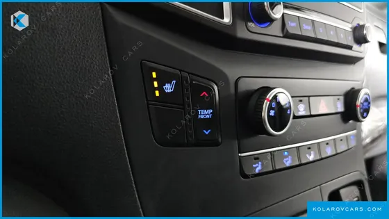 HYUNDAI STAREX 12-SEATER WAGON