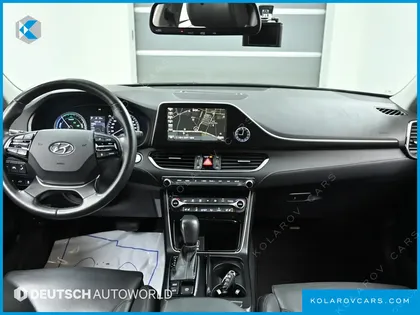 HYUNDAI GRANDEUR EXCLUSIVE