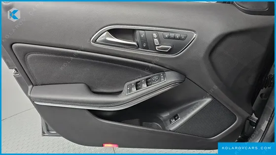 MERCEDES GLA-CLASS GLA220 PREMIUM