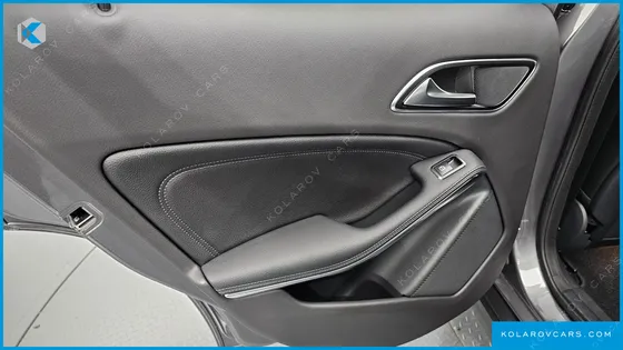 MERCEDES GLA-CLASS GLA220 PREMIUM