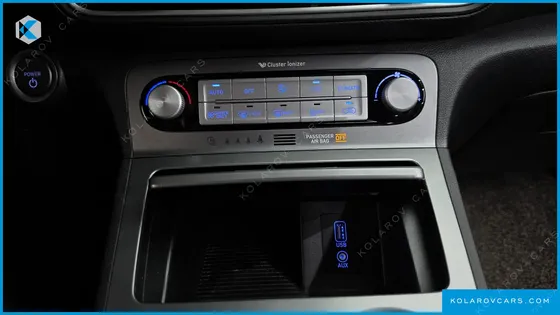 HYUNDAI KONA PREMIUM