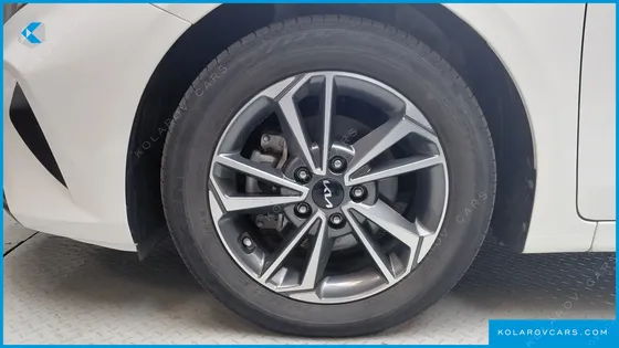 KIA K3 1.6