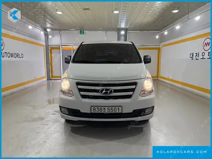 HYUNDAI STAREX 3-SEATER VAN