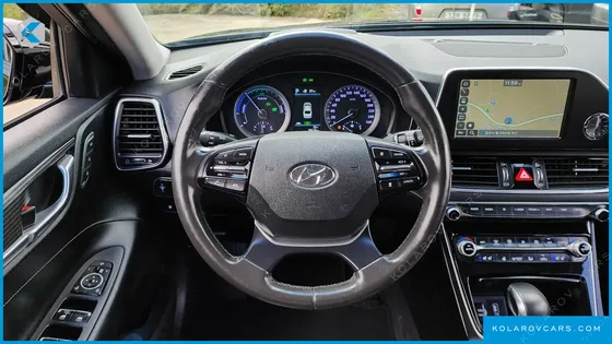 HYUNDAI GRANDEUR EXCLUSIVE