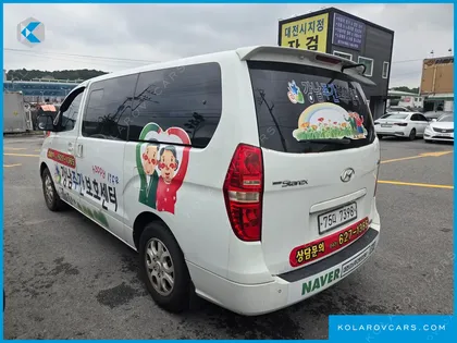HYUNDAI STAREX 12-SEATER WAGON