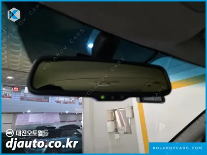 HYUNDAI STAREX 12-SEATER WAGON