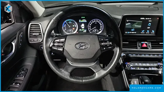 HYUNDAI GRANDEUR EXCLUSIVE