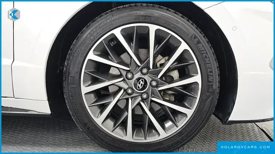 HYUNDAI SONATA 2.0