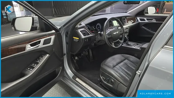 HYUNDAI GENESIS G330 MODERN AWD