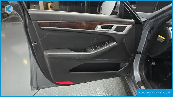 HYUNDAI GENESIS G330 MODERN AWD