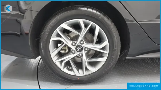 HYUNDAI SONATA 2.0