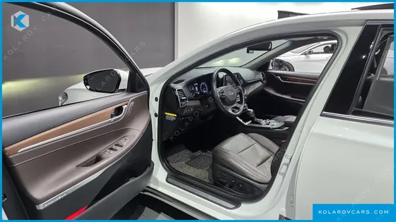 HYUNDAI GRANDEUR EXCLUSIVE