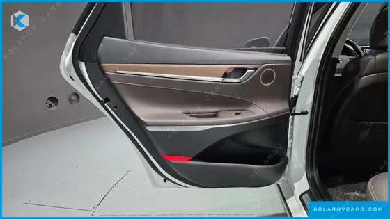 HYUNDAI GRANDEUR EXCLUSIVE