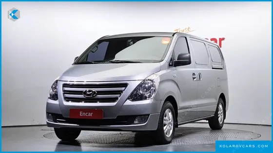HYUNDAI STAREX 3-SEATER VAN
