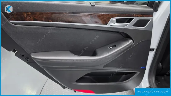 HYUNDAI GENESIS G330 PREMIUM AWD