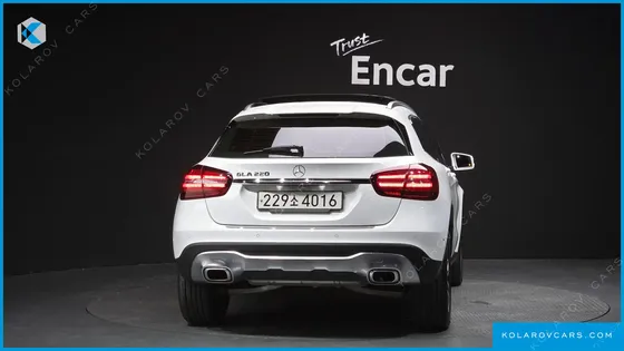 MERCEDES GLA-CLASS GLA220 PREMIUM