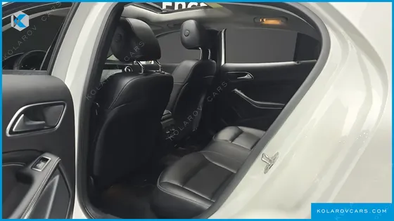 MERCEDES GLA-CLASS GLA220 PREMIUM