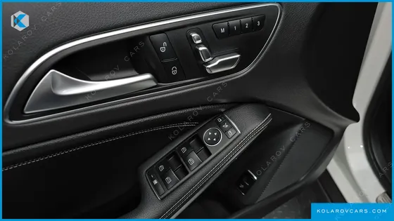 MERCEDES GLA-CLASS GLA220 PREMIUM