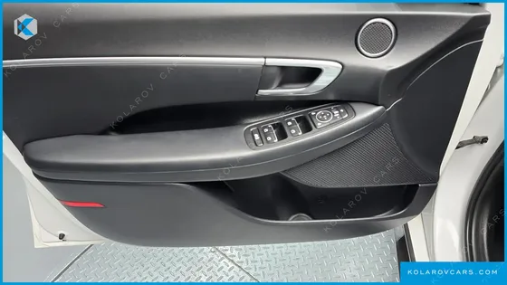 HYUNDAI SONATA 2.0