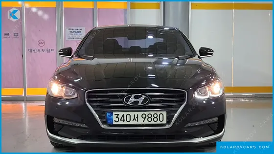 HYUNDAI GRANDEUR PREMIUM
