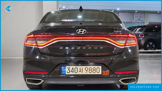 HYUNDAI GRANDEUR PREMIUM