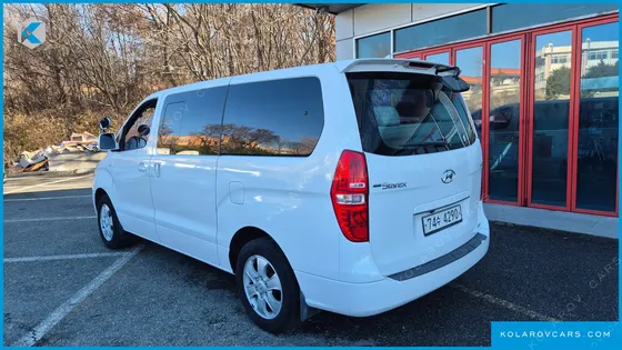 HYUNDAI STAREX 4WD 12-SEATER WAGON