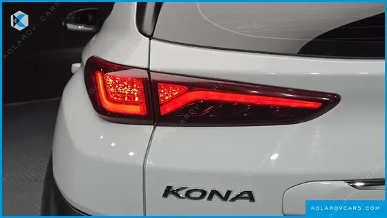 HYUNDAI KONA PREMIUM
