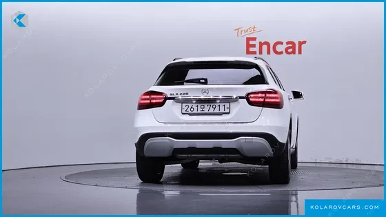 MERCEDES GLA-CLASS GLA220
