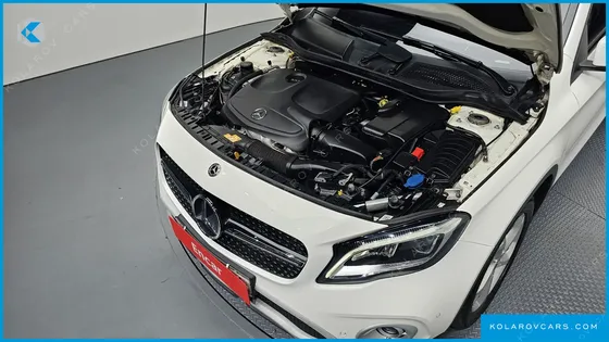 MERCEDES GLA-CLASS GLA220